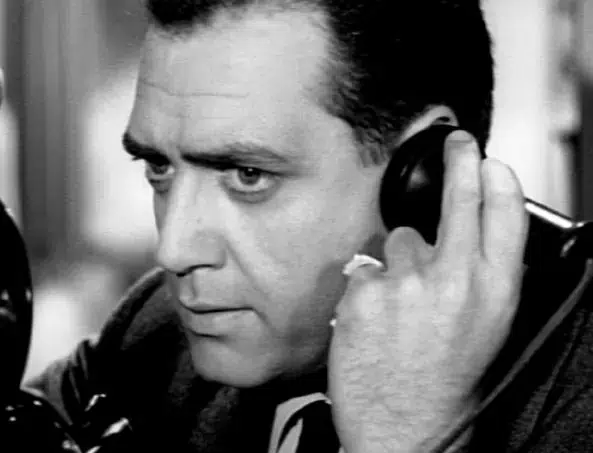 Why Did Perry Mason Wear a Pinky Ring?