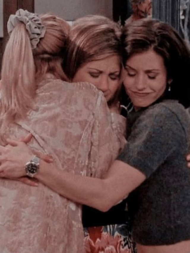 “Friends,” Reunited at Courteney Cox’s Walk of Fame Ceremony