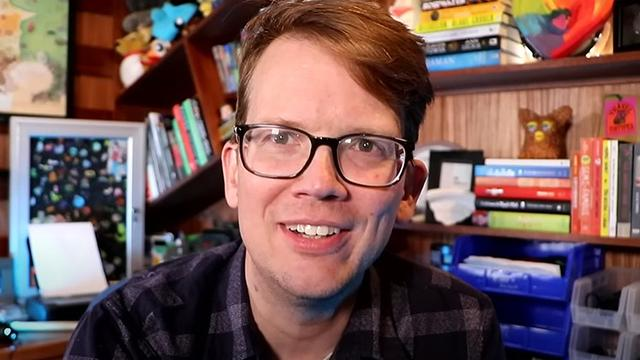 Hank Green Opens Up About Cancer Diagnosis: Talked About Hodgkin’s Lymphoma?