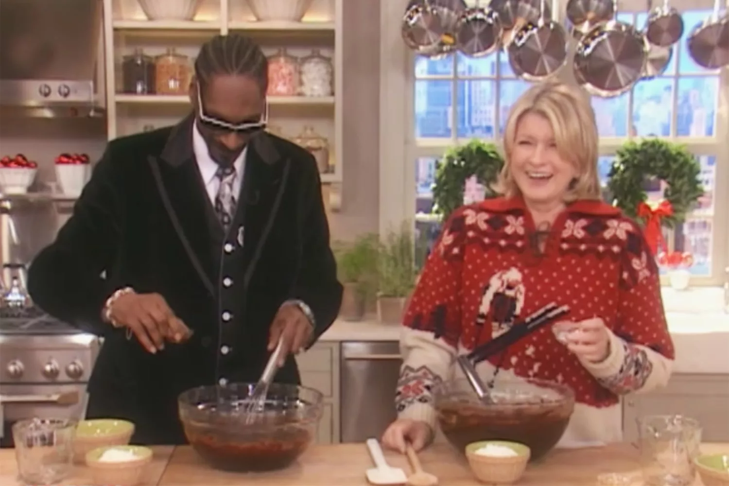 Secret Origin of Martha Stewart and Snoop Dogg Relationship